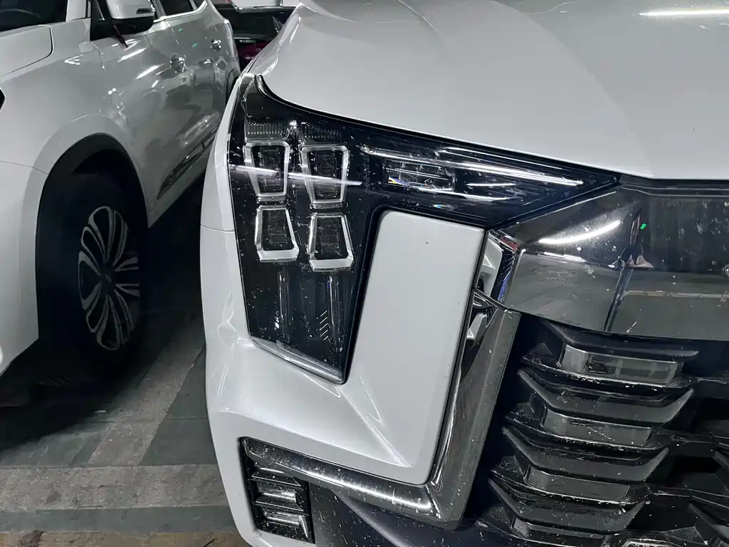 GAC Motor Trumpchi ES9 — миниатюра 4