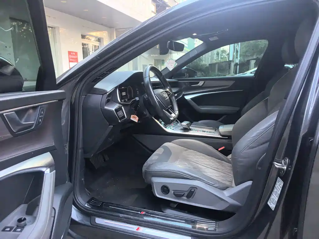 Audi A6L — миниатюра 9