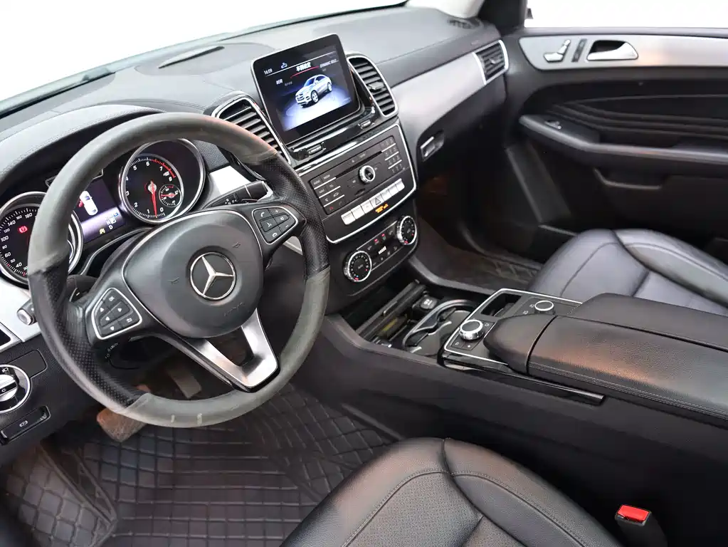 Mercedes-Benz GLE Coupe — миниатюра 11