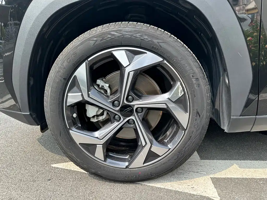 Geely Boyue L — миниатюра 20