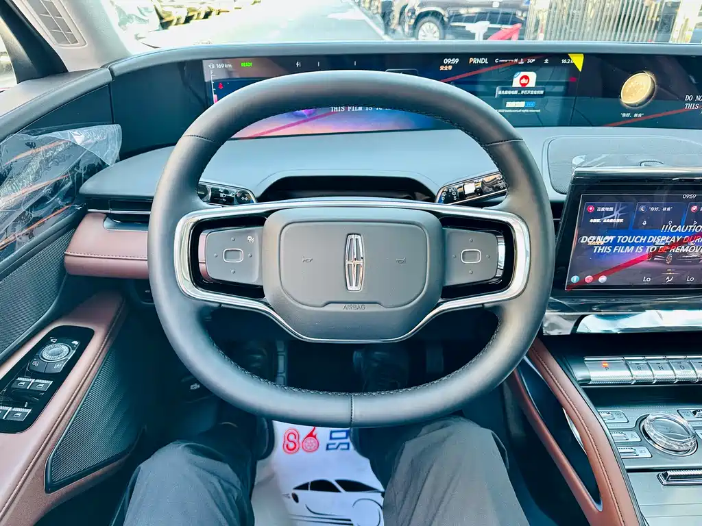 Lincoln Nautilus — миниатюра 8
