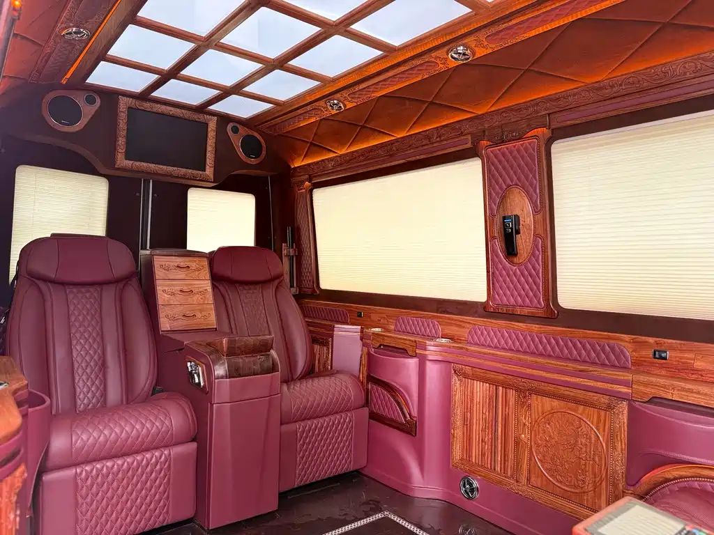Mercedes-Benz Sprinter — миниатюра 10