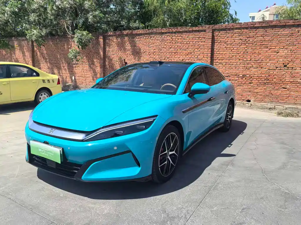 Byd 汉L 2025