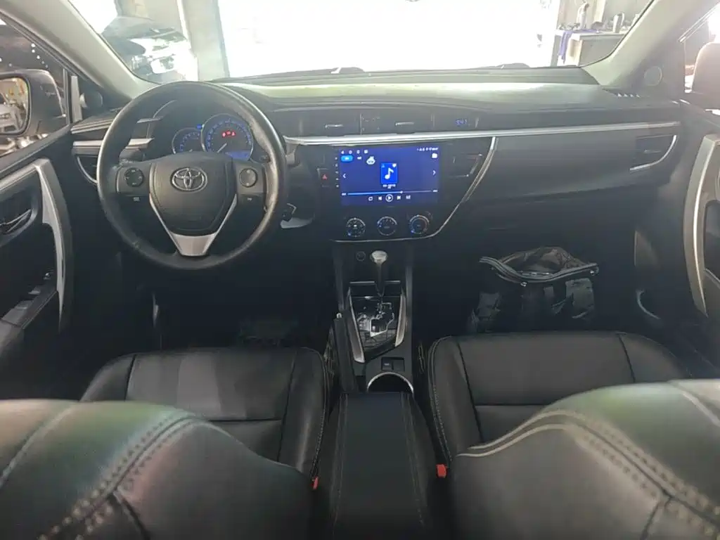 Toyota Corolla — миниатюра 10