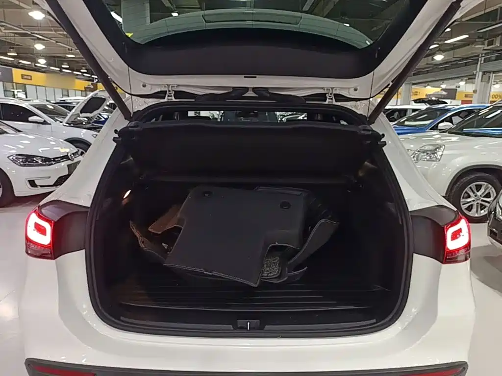 Mercedes-Benz GLA — миниатюра 19