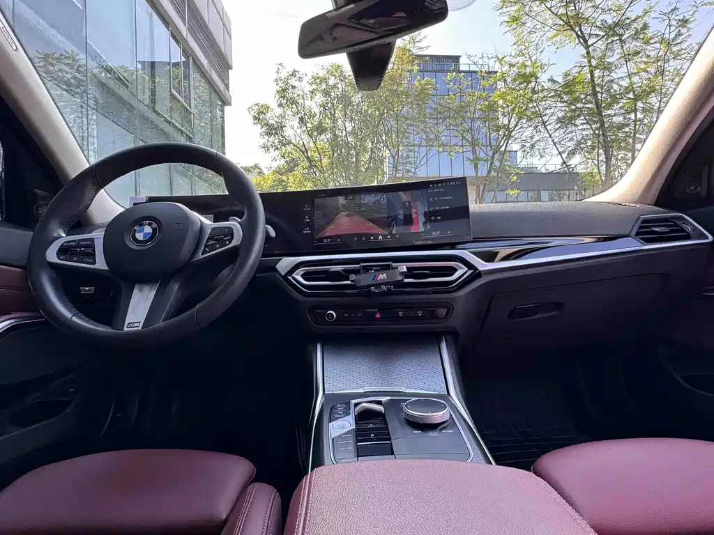 BMW 3 Series — миниатюра 8