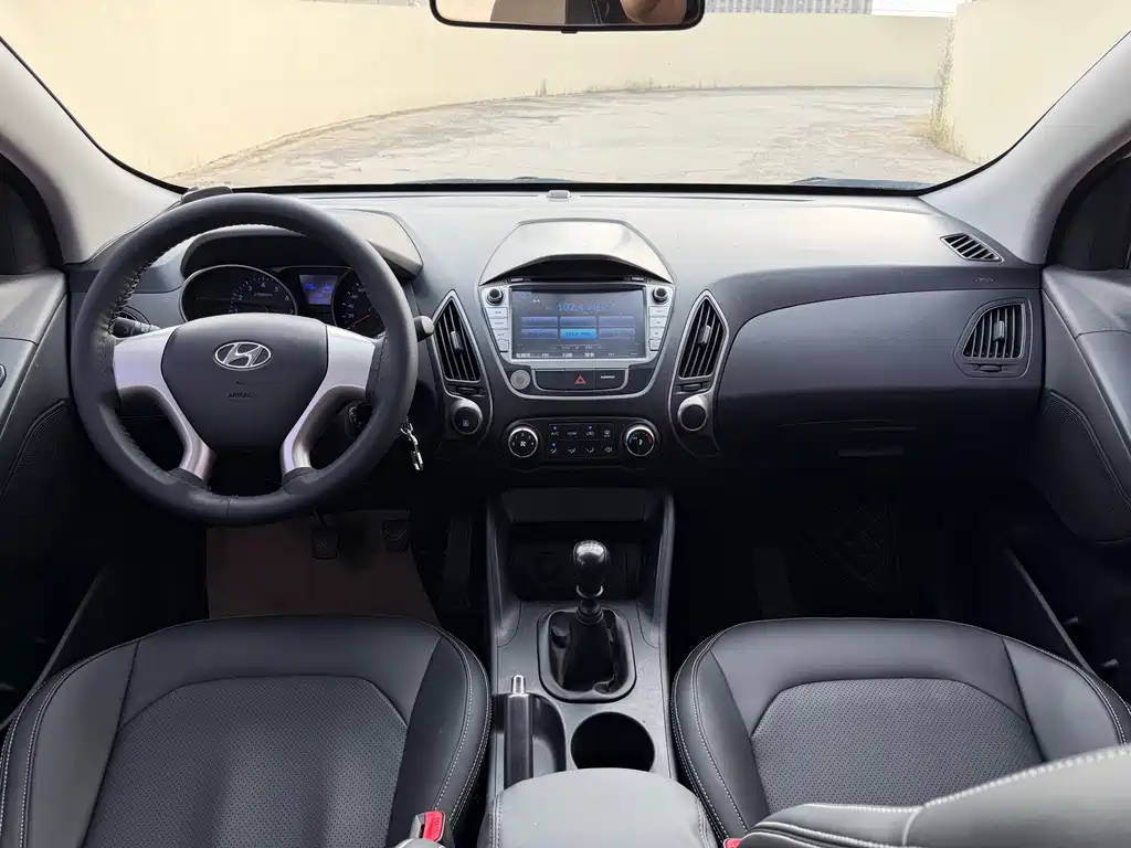 Hyundai ix35 — миниатюра 8
