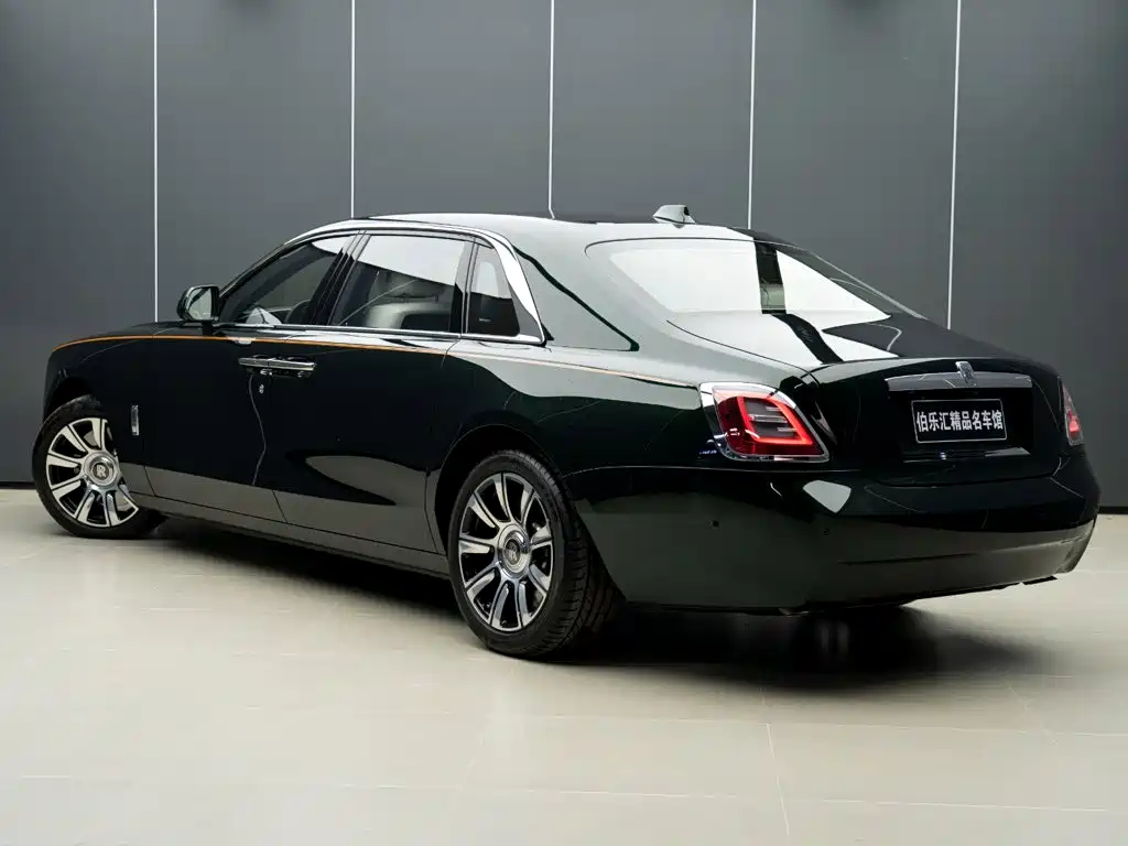 Rolls-Royce Ghost — миниатюра 5