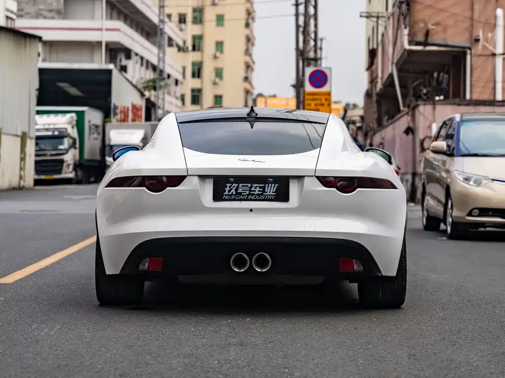 Jaguar F-Type 2016 3.0 SC