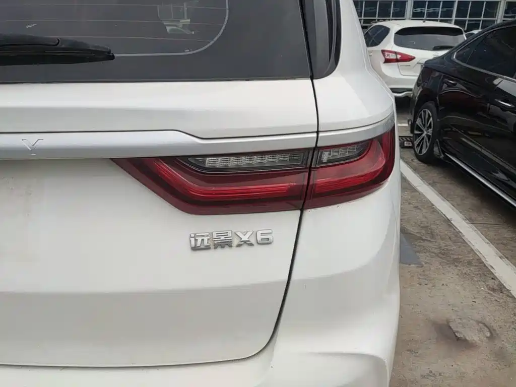 Geely Vision X6 — миниатюра 8