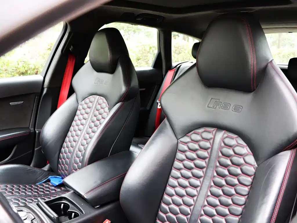 Audi RS 6 — миниатюра 9