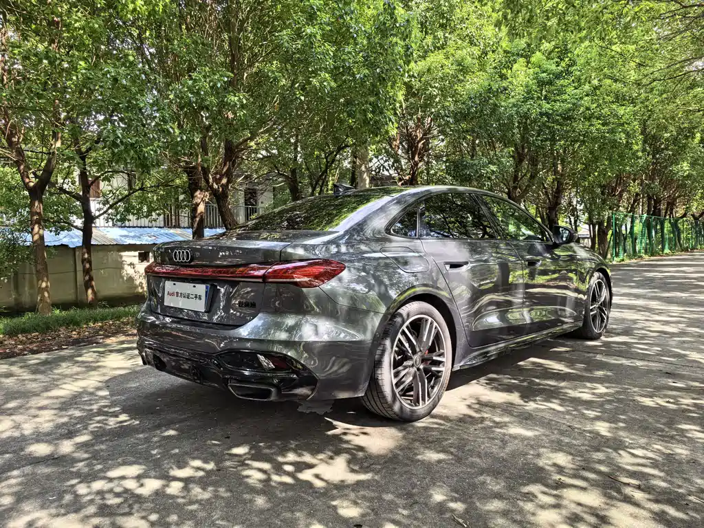 Audi A5L — миниатюра 4