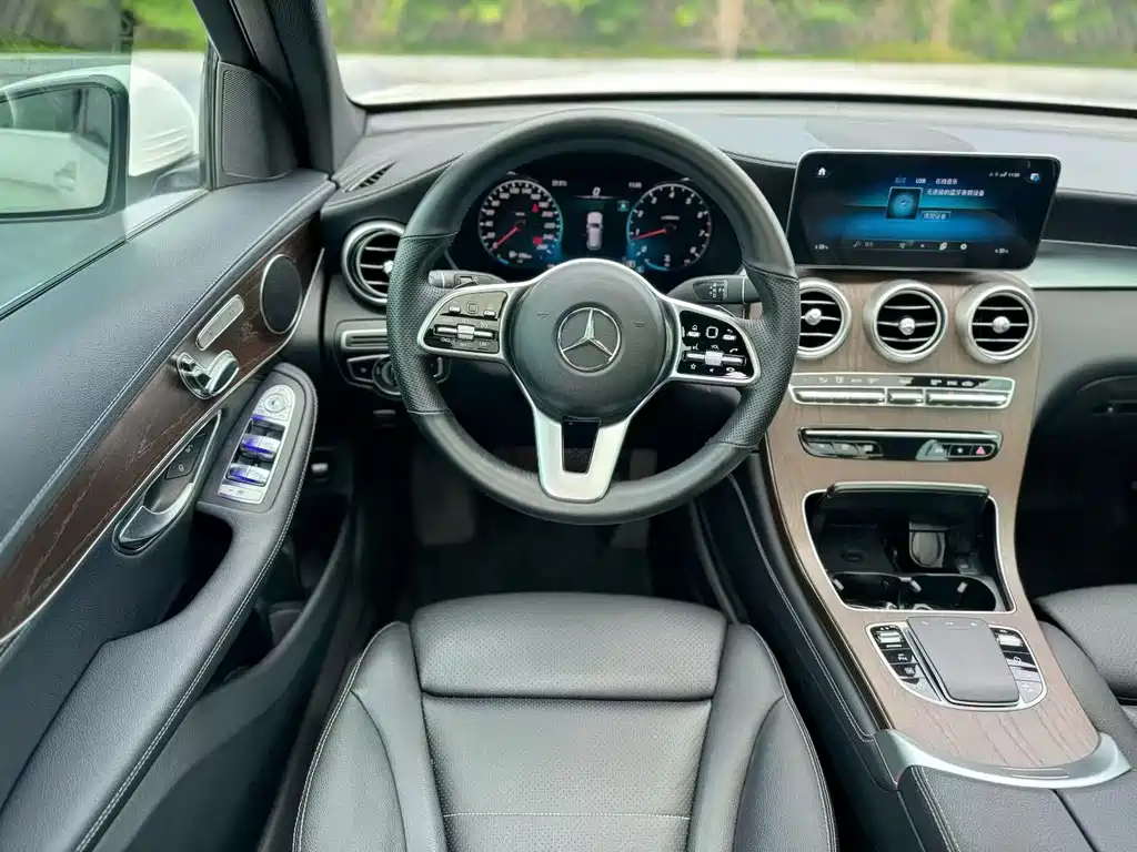 Mercedes-Benz GLC — миниатюра 8