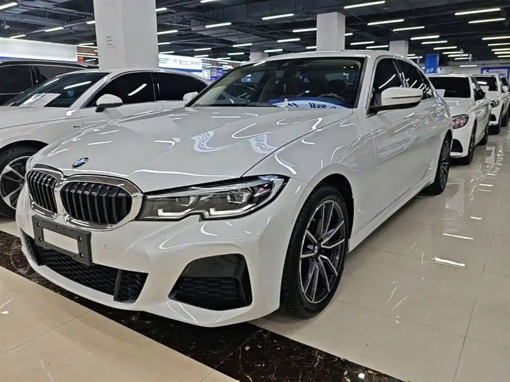 BMW 3 Series 2021