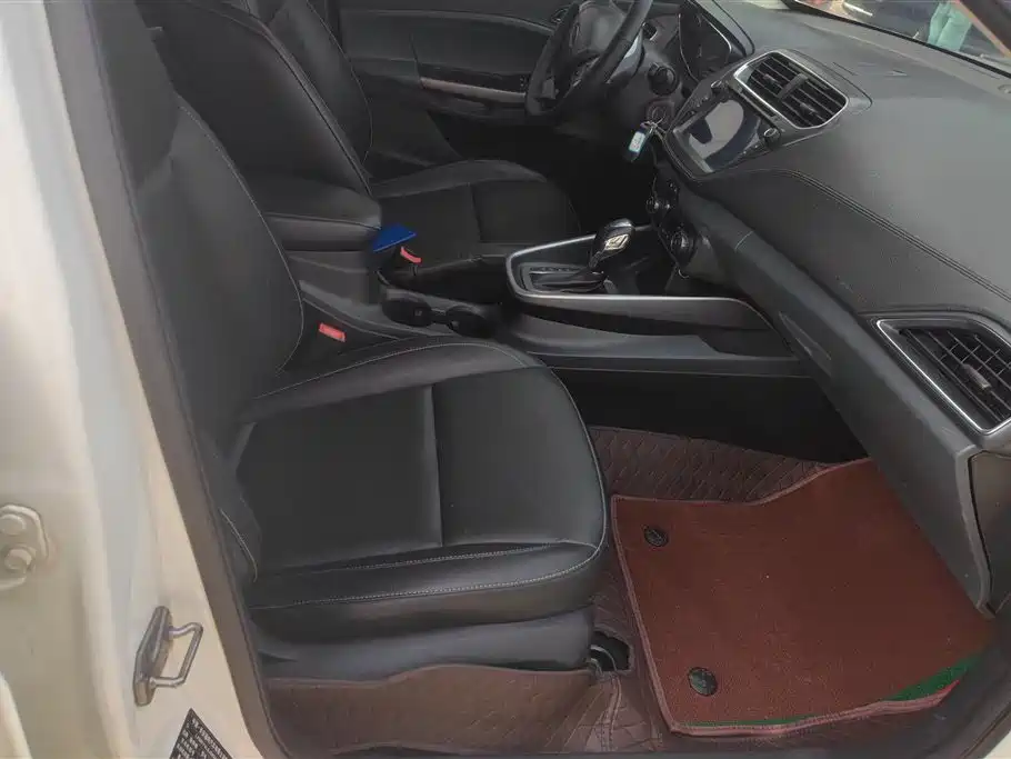Ford Escort 2017 1.5L AT Fashion