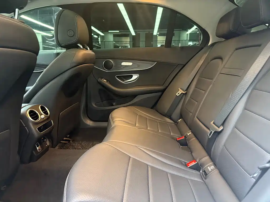 Mercedes-Benz C-Class — миниатюра 45