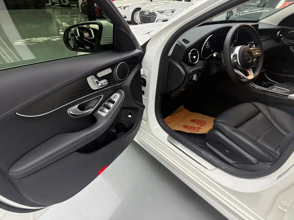 Mercedes-Benz C-Class — миниатюра 34