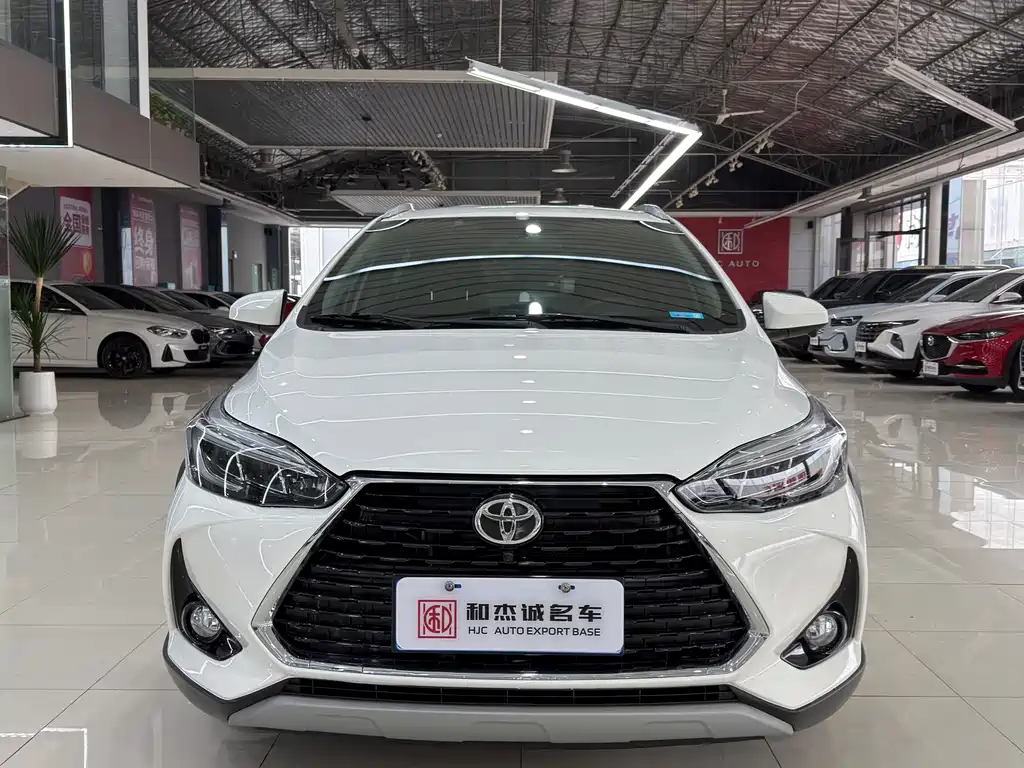 TOYOTA YARIS L ZHIXUAN