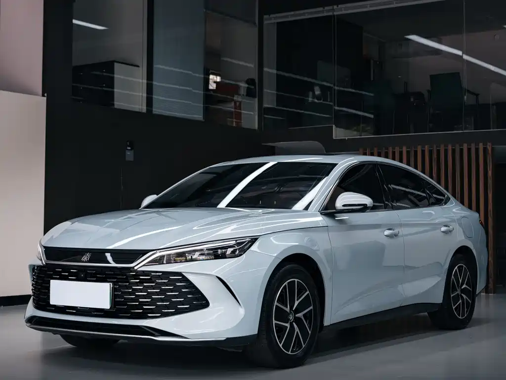 Byd Qin L 2025