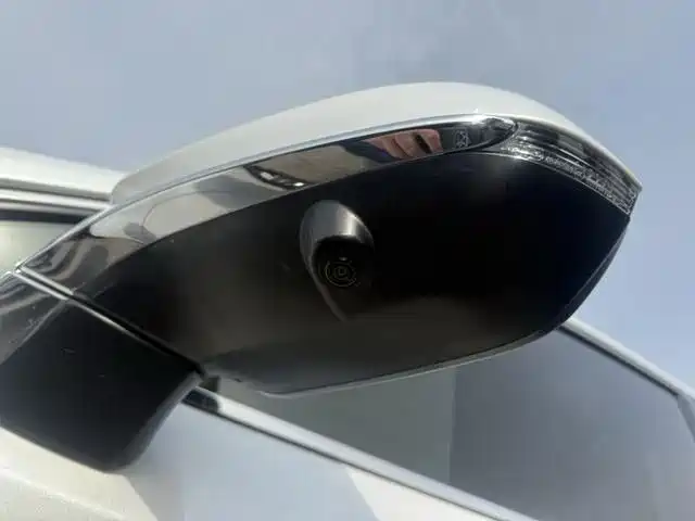 Lexus NX — миниатюра 6