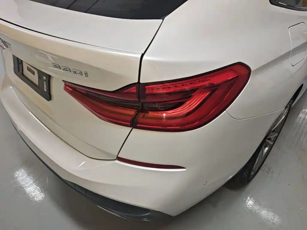 BMW 6 Series GT — миниатюра 8
