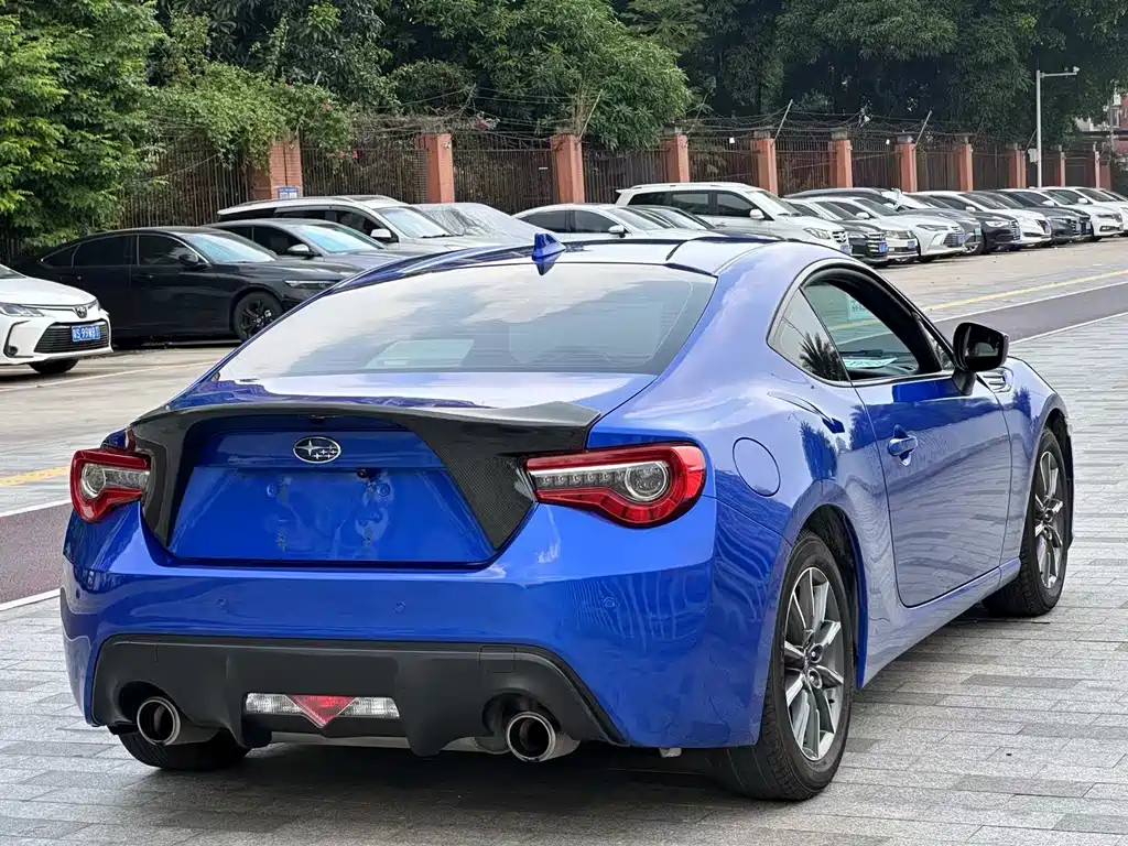 Subaru BRZ — миниатюра 7