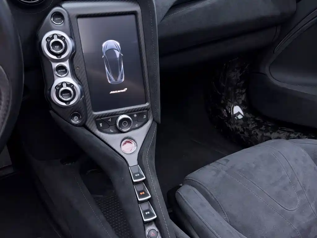 McLaren 720S — миниатюра 27