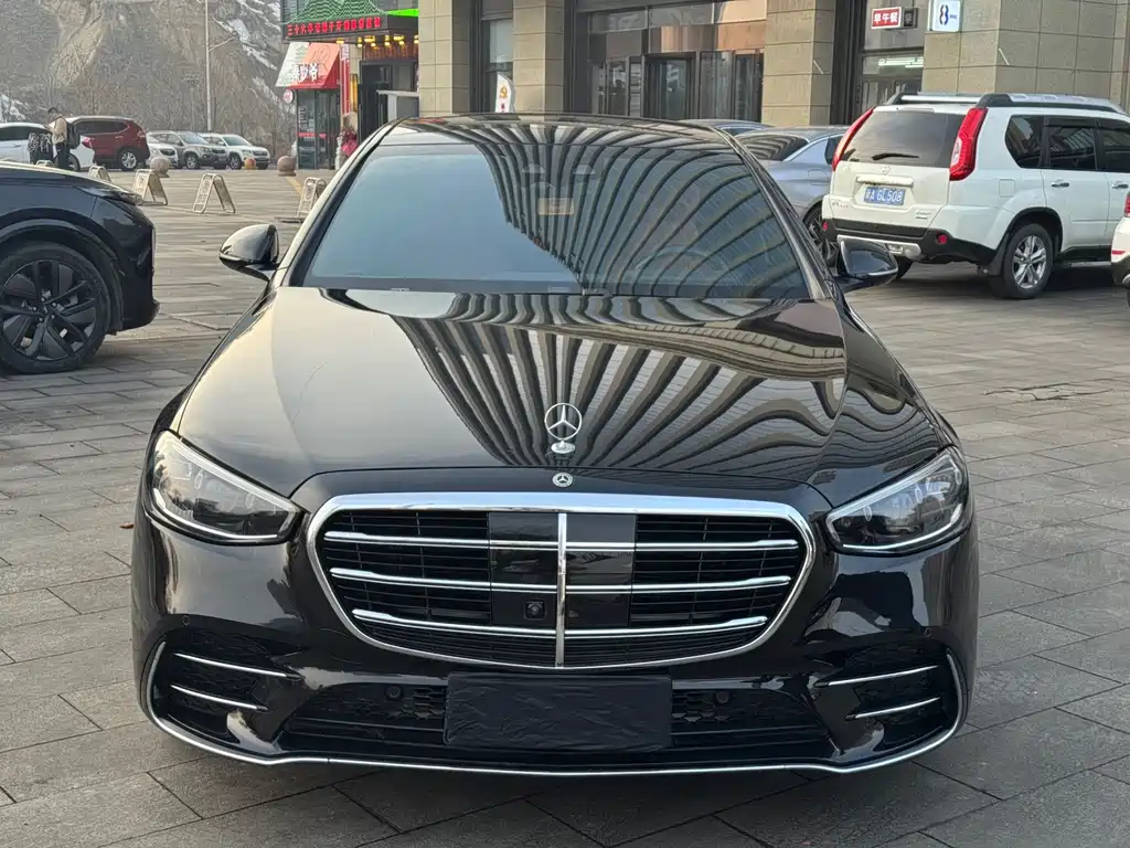 Mercedes-Benz S-Class 2021