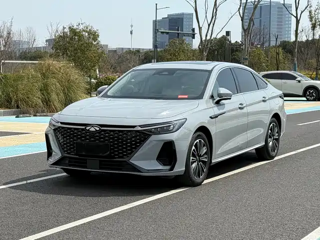 CHERY FENGYUN A8 2024