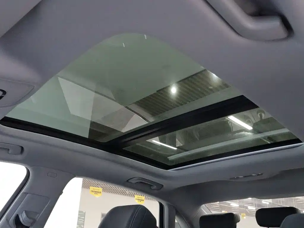 Audi A4L — миниатюра 17