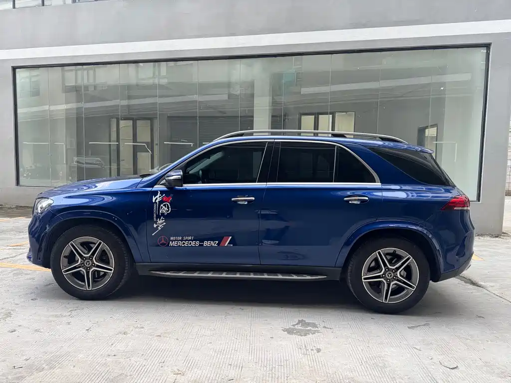 Mercedes-Benz GLE (Import) — миниатюра 5