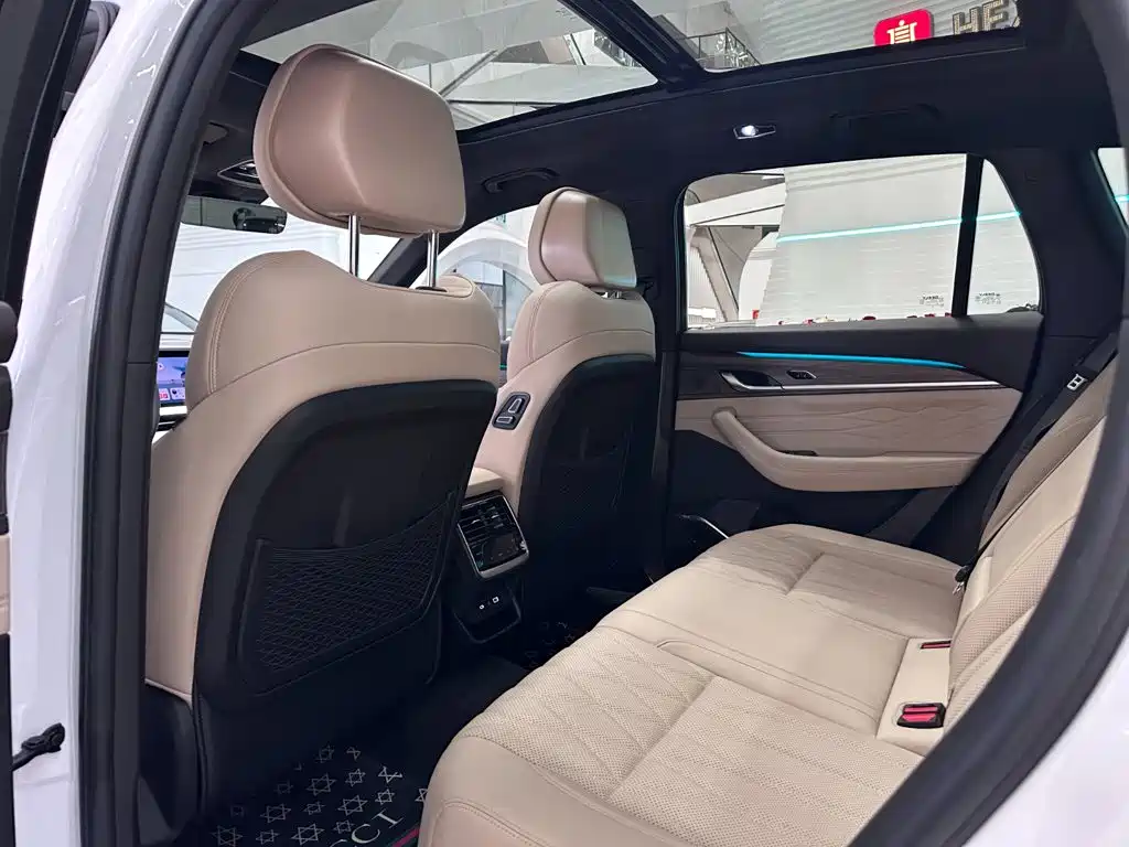 Geely Xingyue L — миниатюра 8