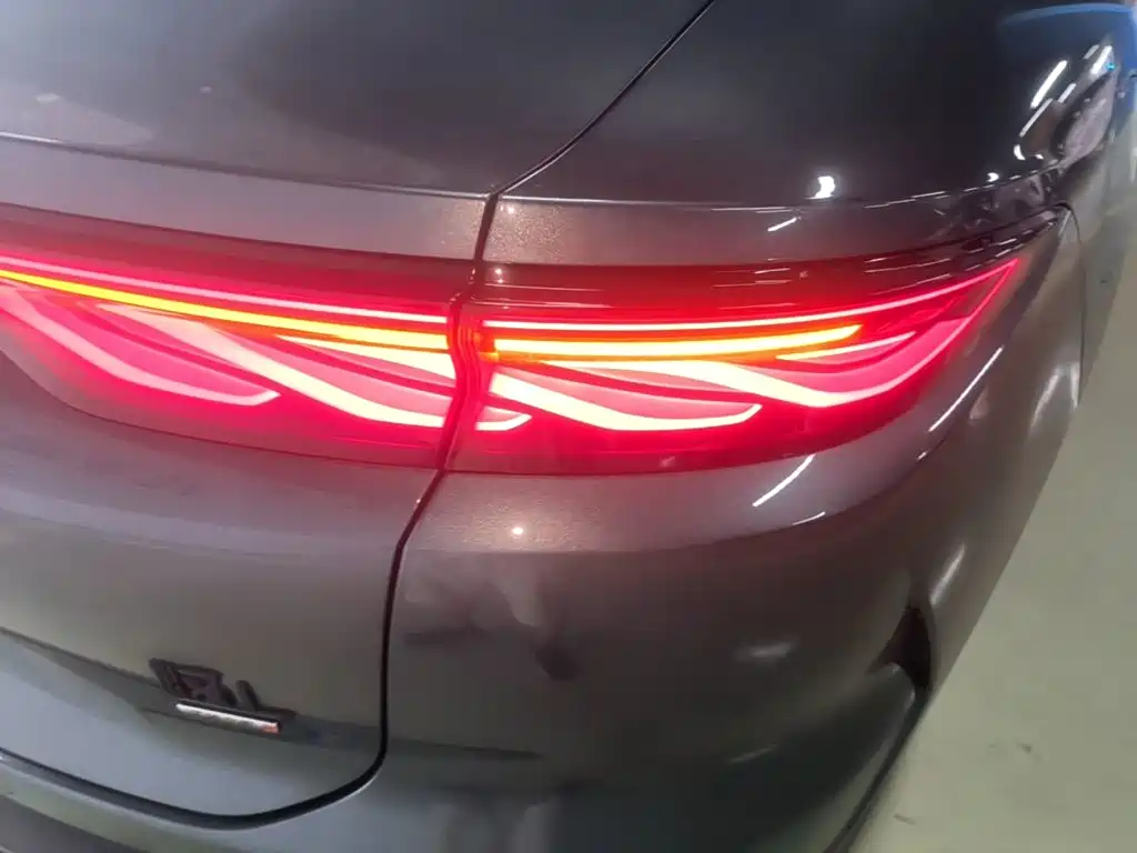 BYD Han L — миниатюра 8