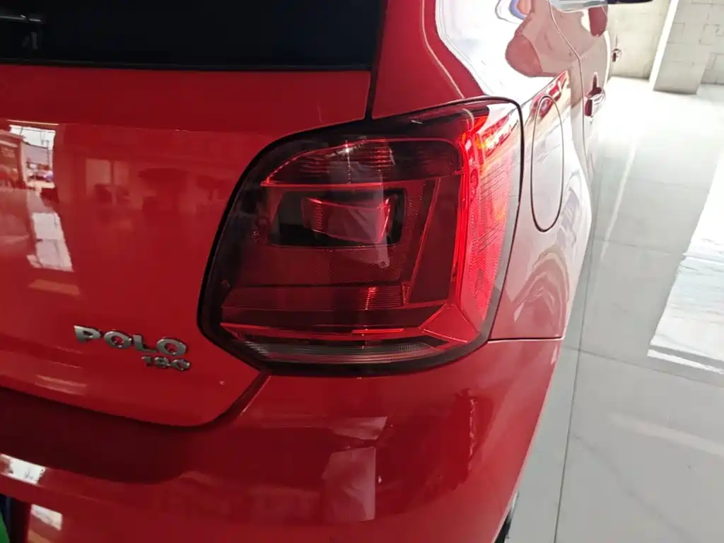 Volkswagen Polo — миниатюра 8