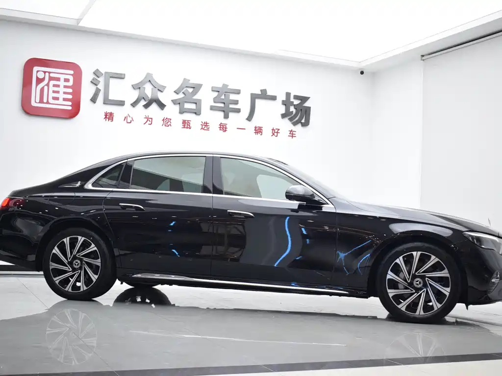 MERCEDES-BENZ  E CLASS