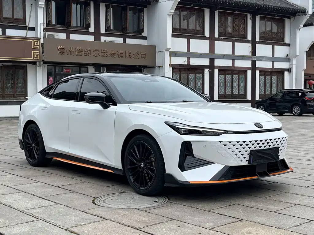 Changan UNI-V — миниатюра 3