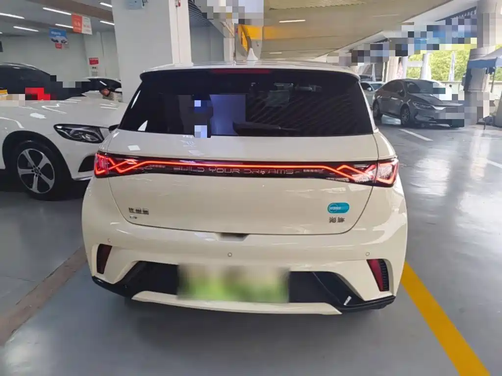 BYD Dolphin — миниатюра 6