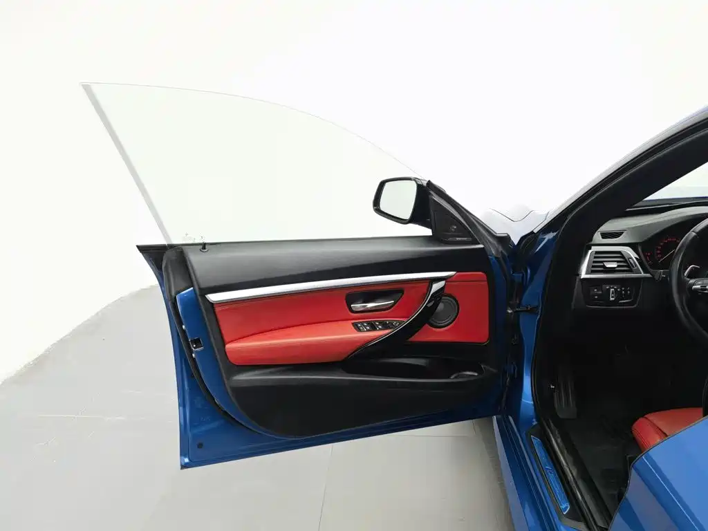 BMW 3 Series GT — миниатюра 8