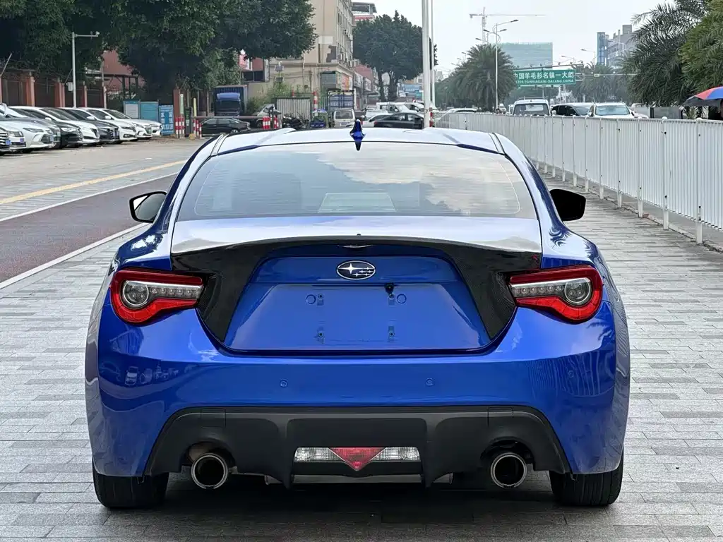 Subaru BRZ — миниатюра 8