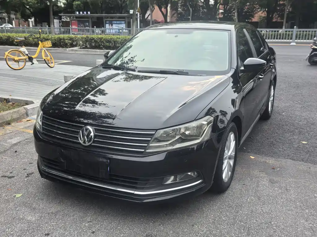 Volkswagen Lavida — миниатюра 3