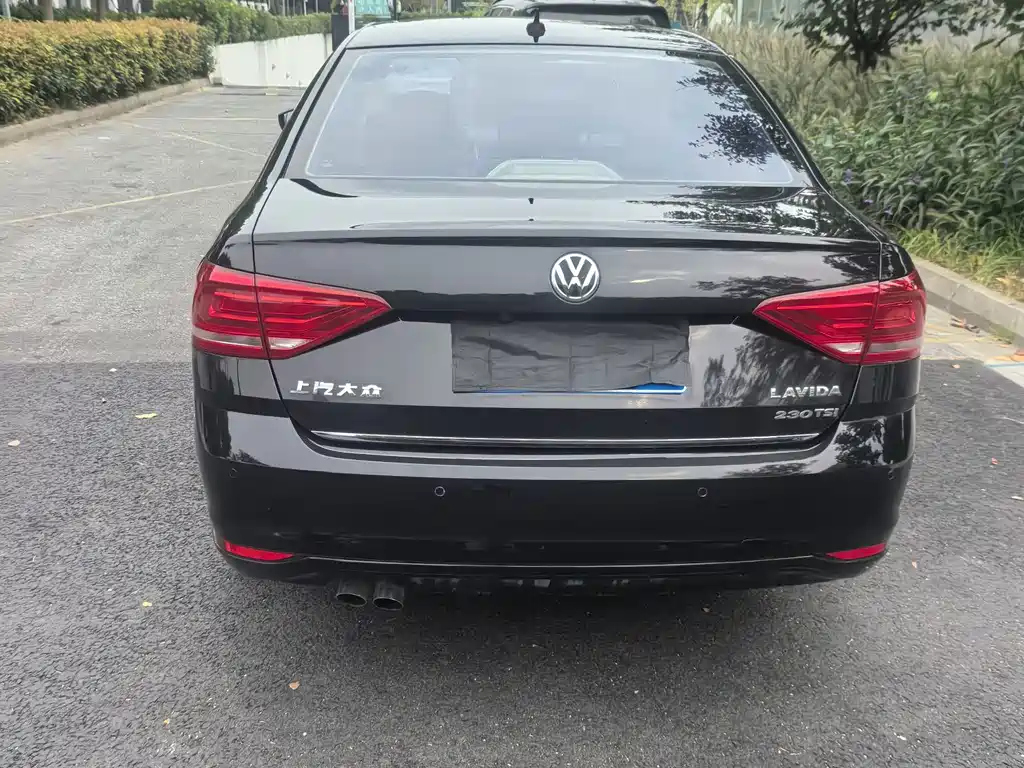 Volkswagen Lavida — миниатюра 10