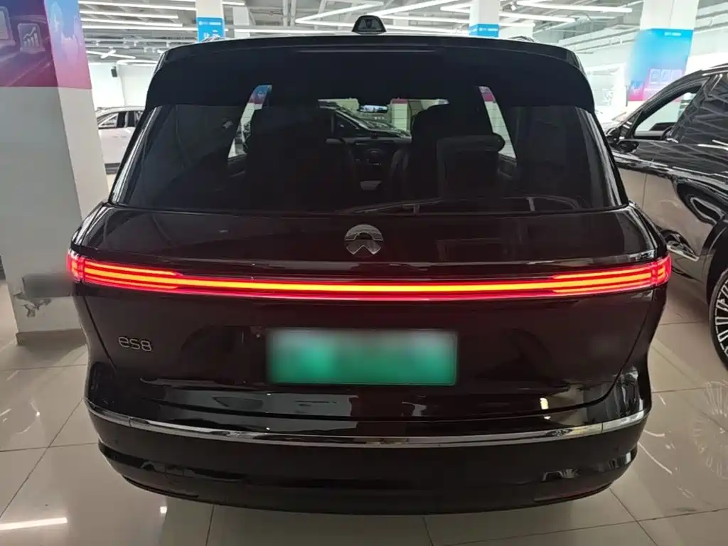 NIO ES8 — миниатюра 6