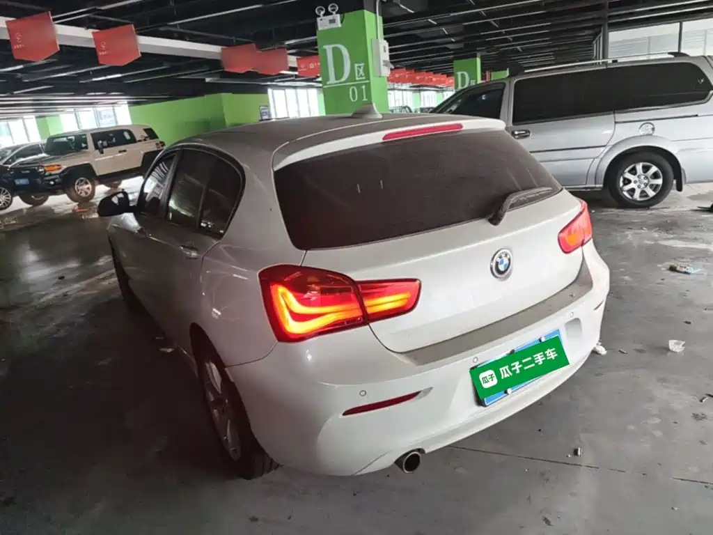 BMW 1 Series (Import) — миниатюра 5