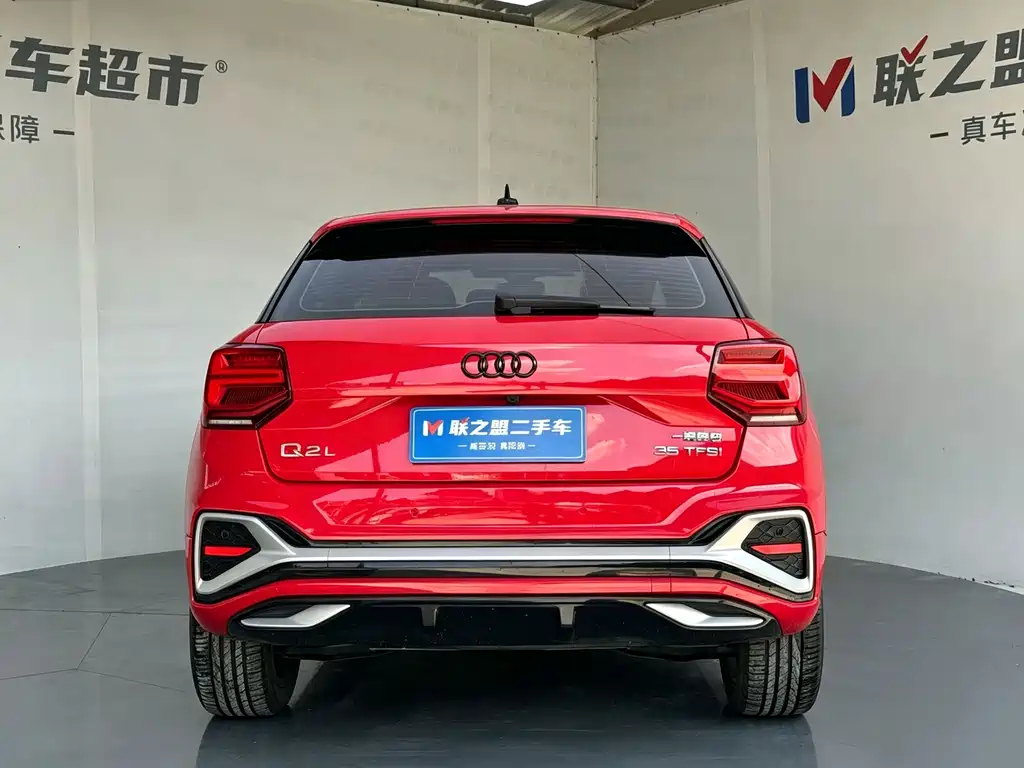 Audi Q2L — миниатюра 5