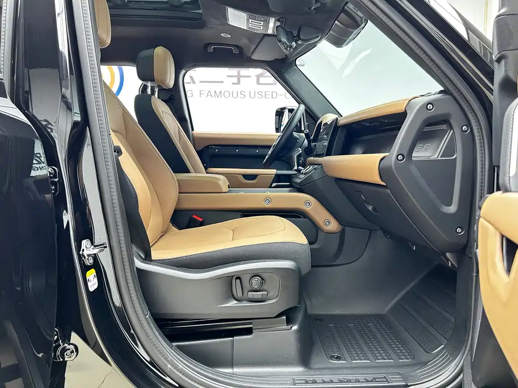 Land Rover Defender — миниатюра 22