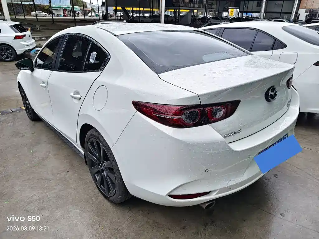 MAZDA 3 ANGKESAILA