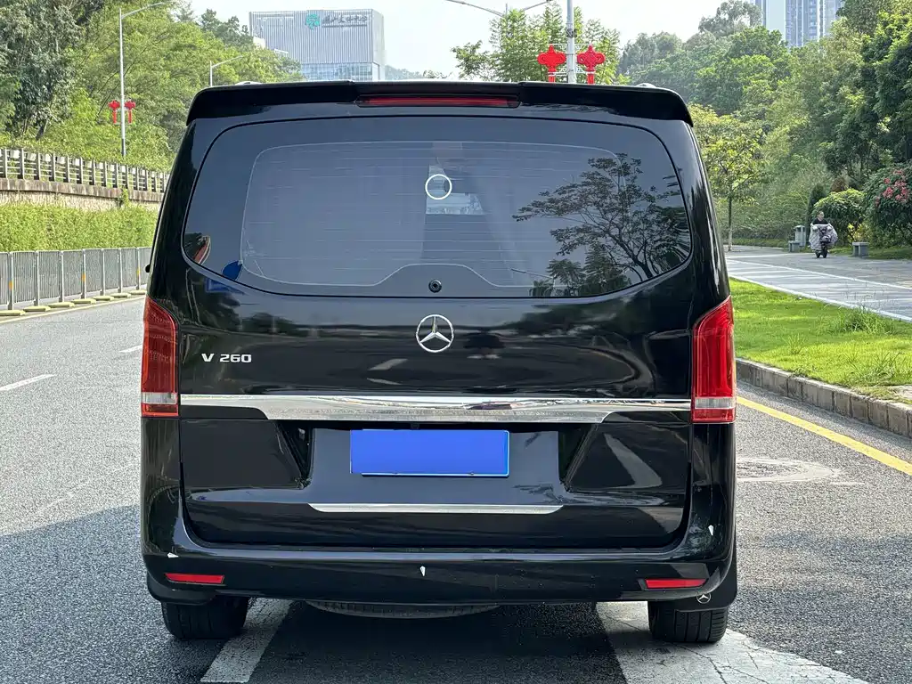Mercedes-Benz Vito — миниатюра 6