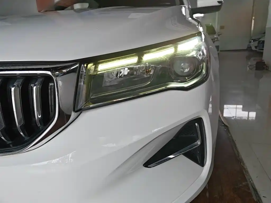 Geely Emgrand — миниатюра 24