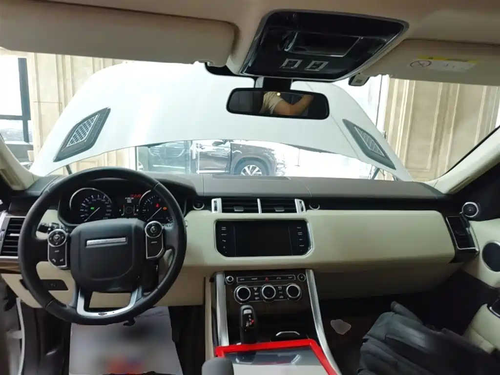 Land Rover Range Rover Sport 2015 3.0 SDV6 HSE