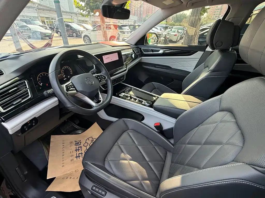 Volkswagen Teramont — миниатюра 4